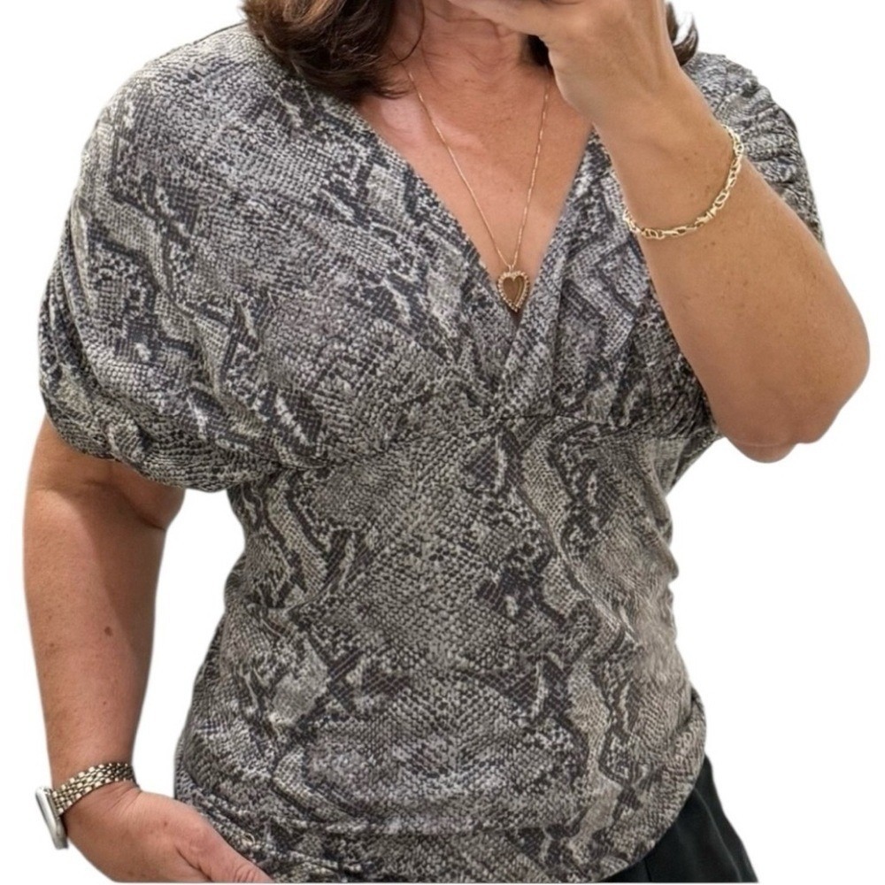 Escada‎ Gray Snakeskin Print Empire Waist V-Neck Ruched Sleeve Top Size 42